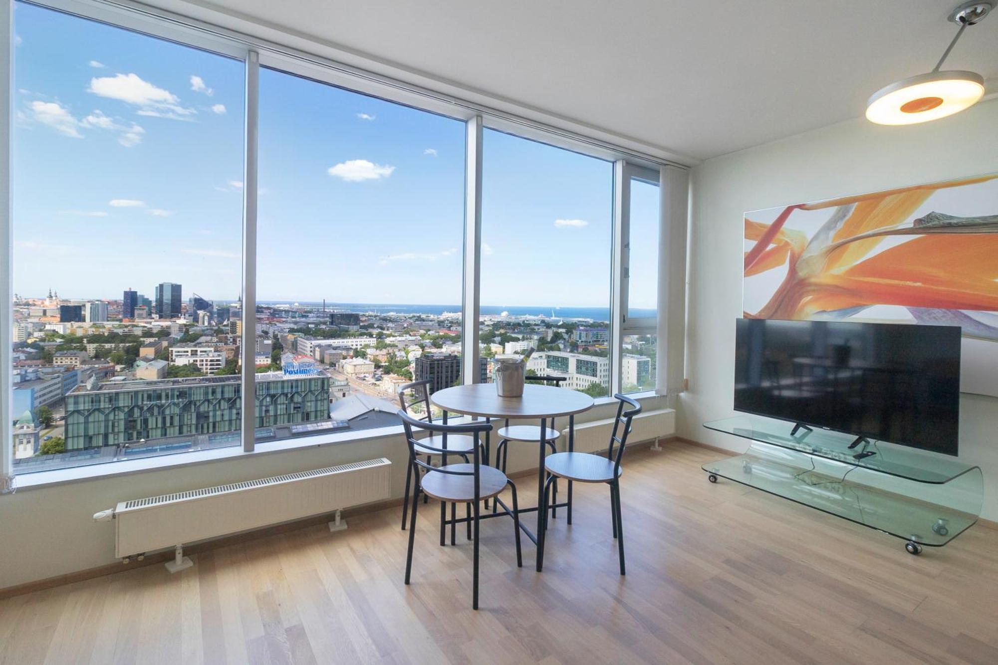 Revalia Fahle Airport Bus-Station Apartments With Best Views Extérieur photo