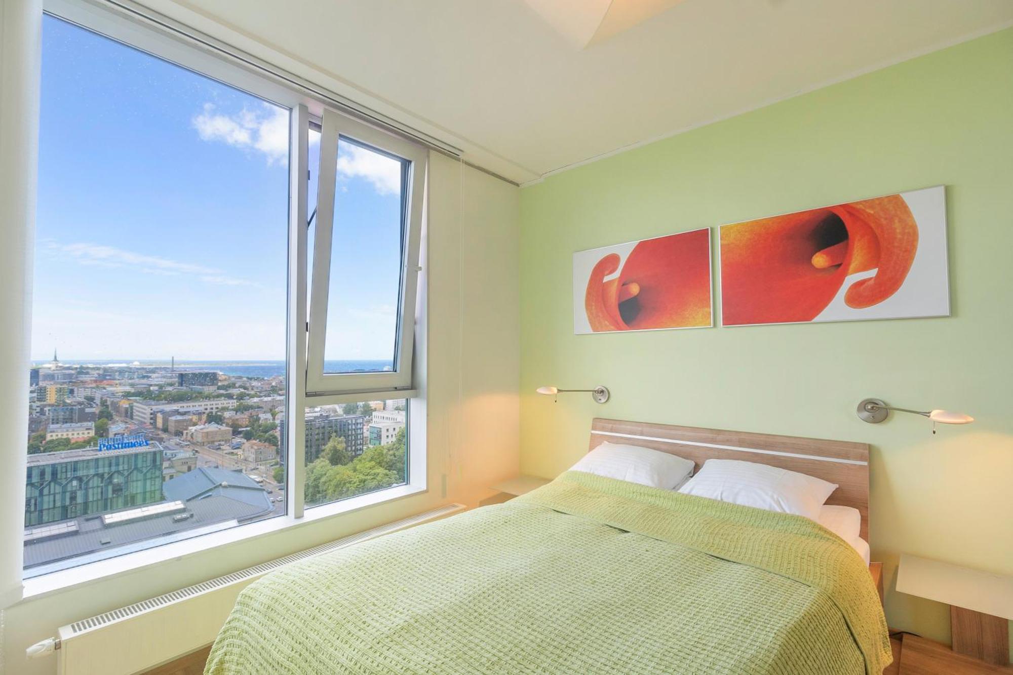 Revalia Fahle Airport Bus-Station Apartments With Best Views Extérieur photo