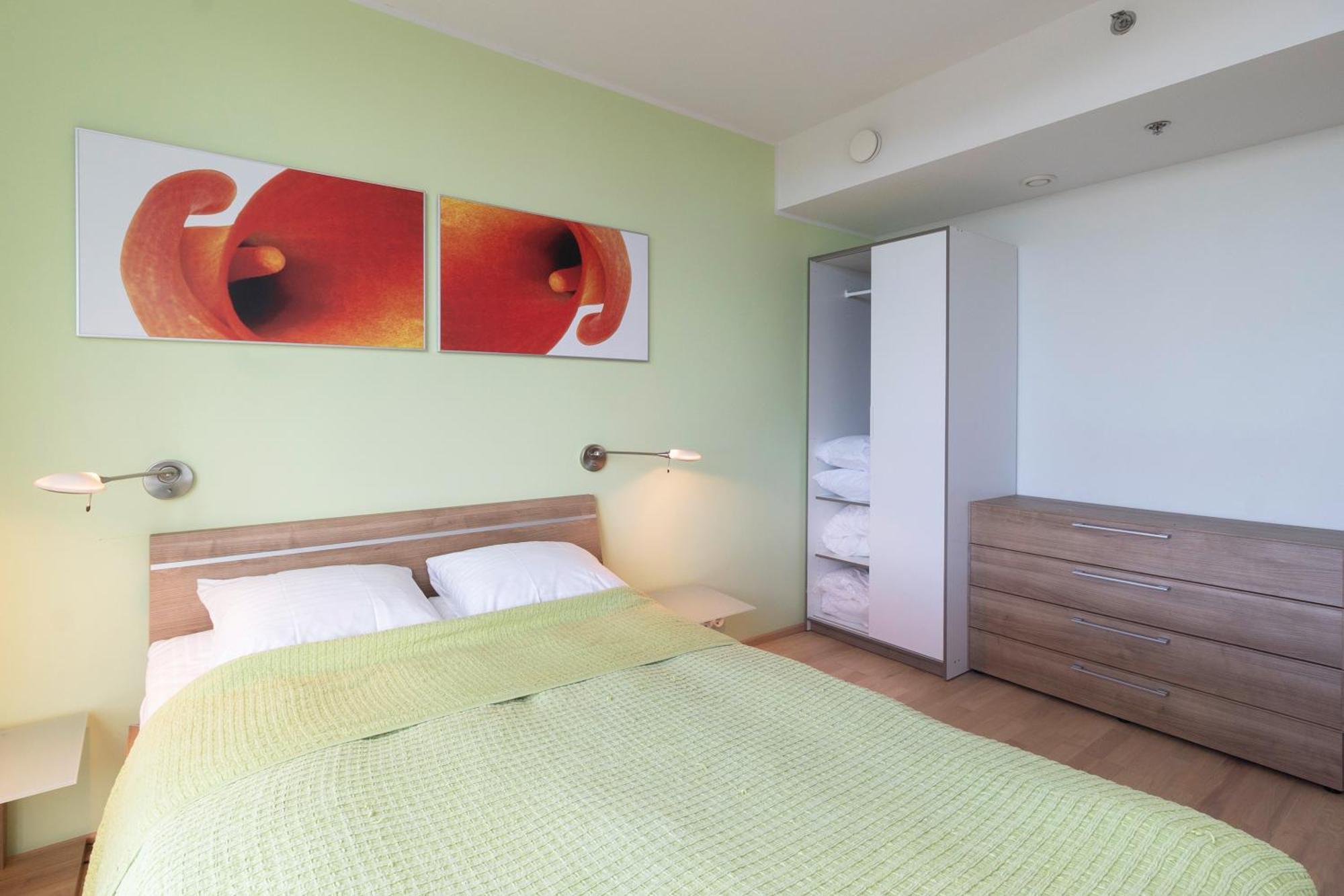 Revalia Fahle Airport Bus-Station Apartments With Best Views Extérieur photo