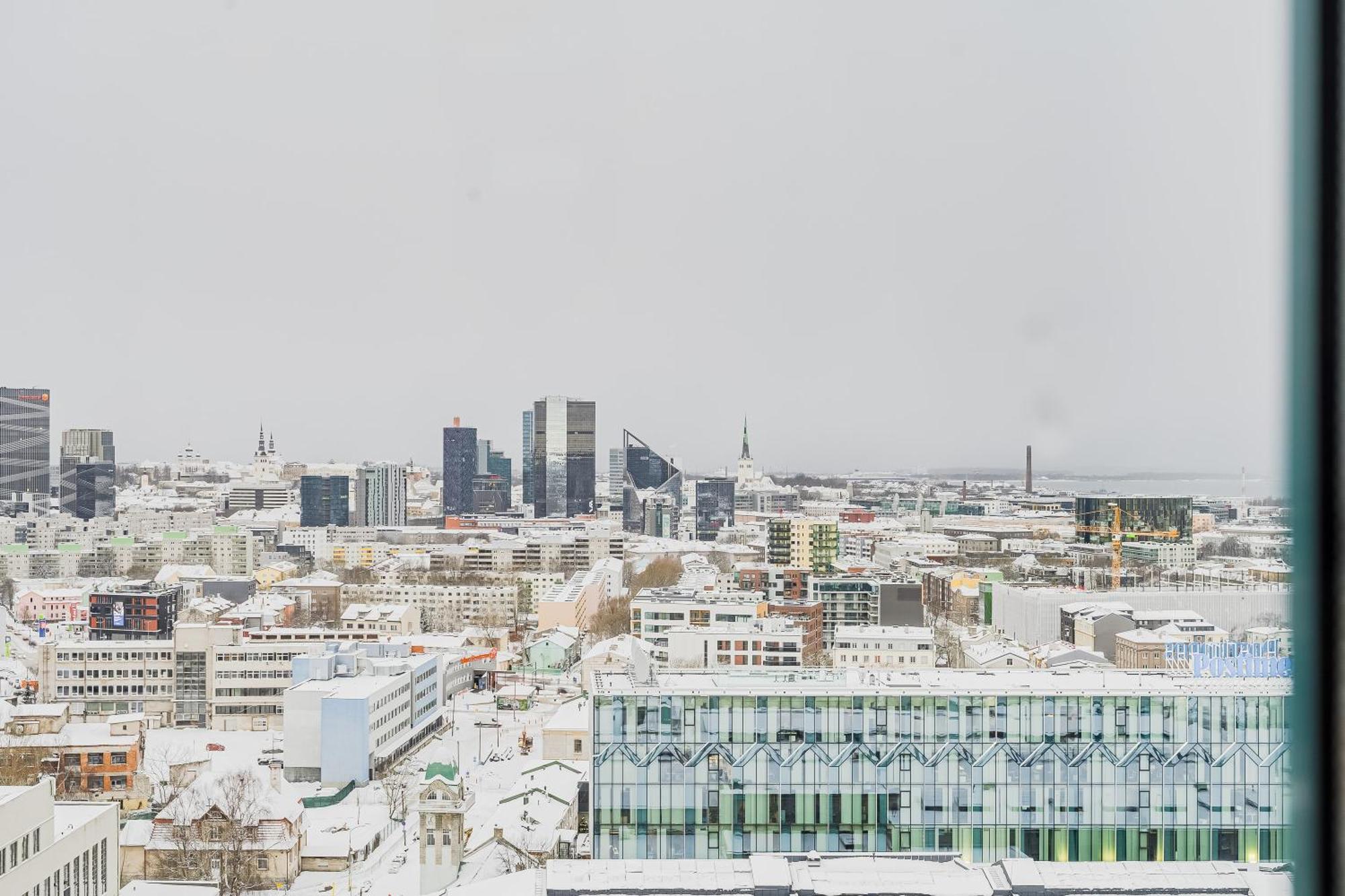 Revalia Fahle Airport Bus-Station Apartments With Best Views Extérieur photo
